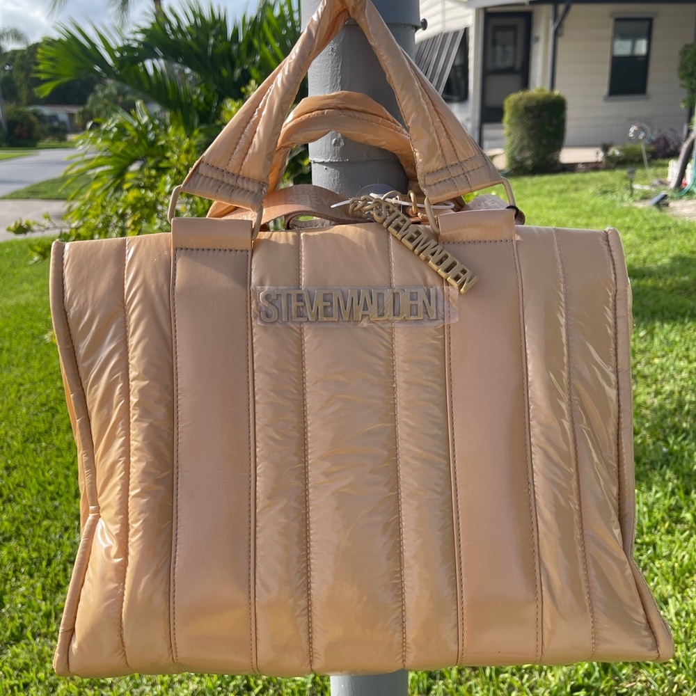 STEVE MADDEN Camel Blilian Puffer Tote - Picture 6 of 12